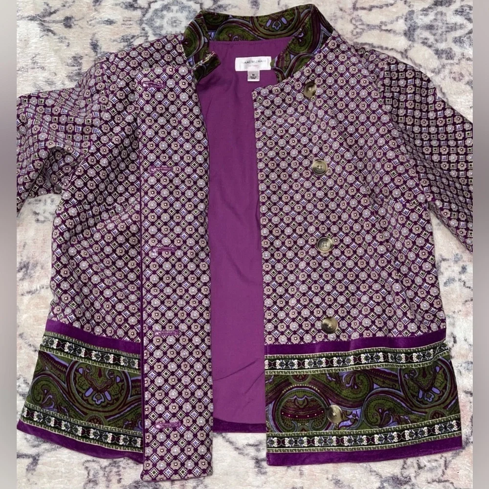 Isaac Mizrahi Artisan Velvet Paisley Jacket in Purple and Olive Size Medium - Picture 7 of 10
